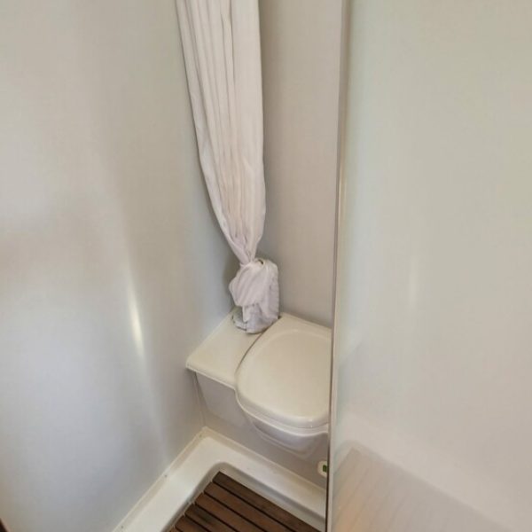 Shower-and-toilet.jpg