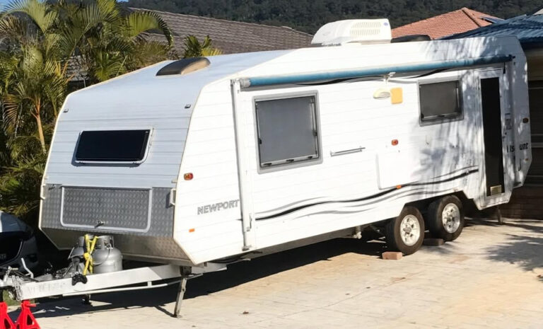 Caravan2-1.jpg